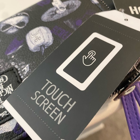 Hot Topic Disney The Nightmare Before Christmas Sketch Tech Wallet - Picture 8 of 9